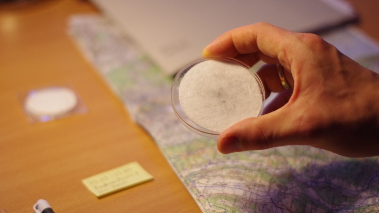 The Particle Explorer – Designing for curiosity in the context of air pollution